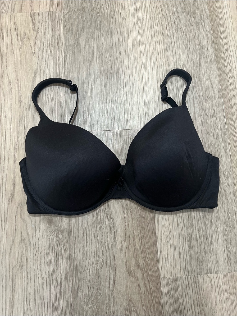Cacique Intuition Uplift T-Shirt Bra Black Underwire 40DDD